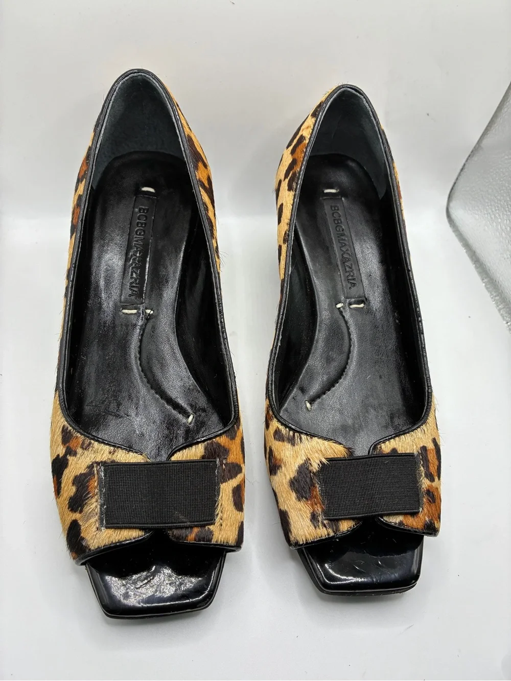 BCBGMAXAZRIA Leopard Calf Hair Peep Toe Wedge Heels Women’s 5.5B Leather Shoes